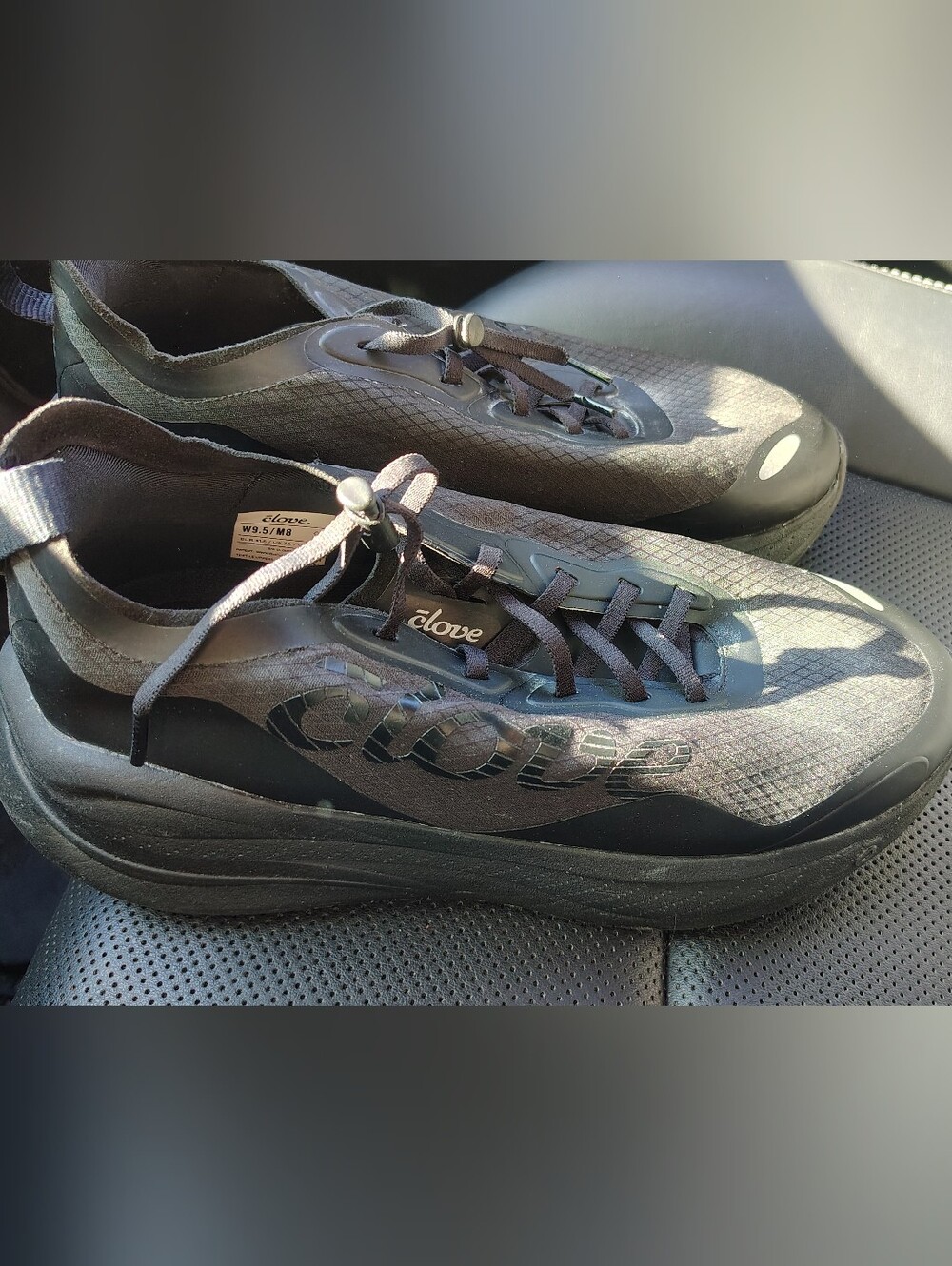 Clove Alto Slip-resistant Shoes